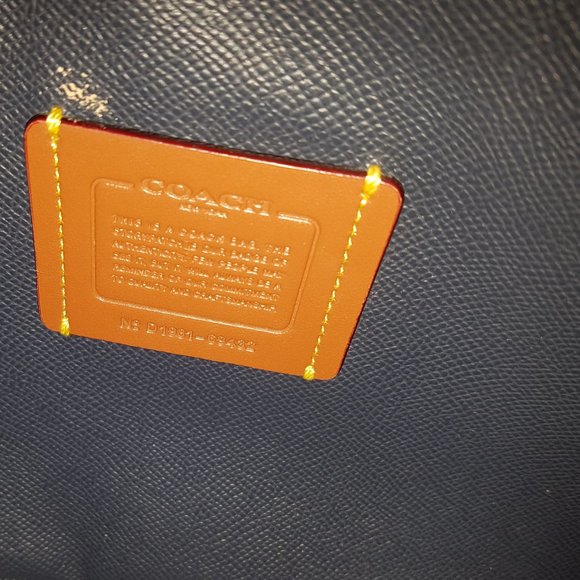 COACH CHARLIE CARRYALL 28 SCATTERED RIVETS FLORAL LEATHER MOSS BRASS - Picture 11 of 12